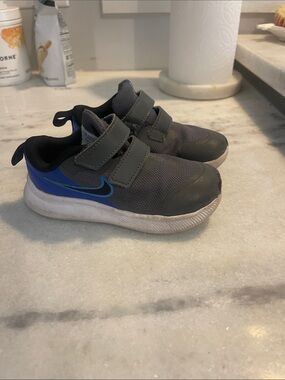Nike Kids Gray and Blue Velcro Athletic Sneakers